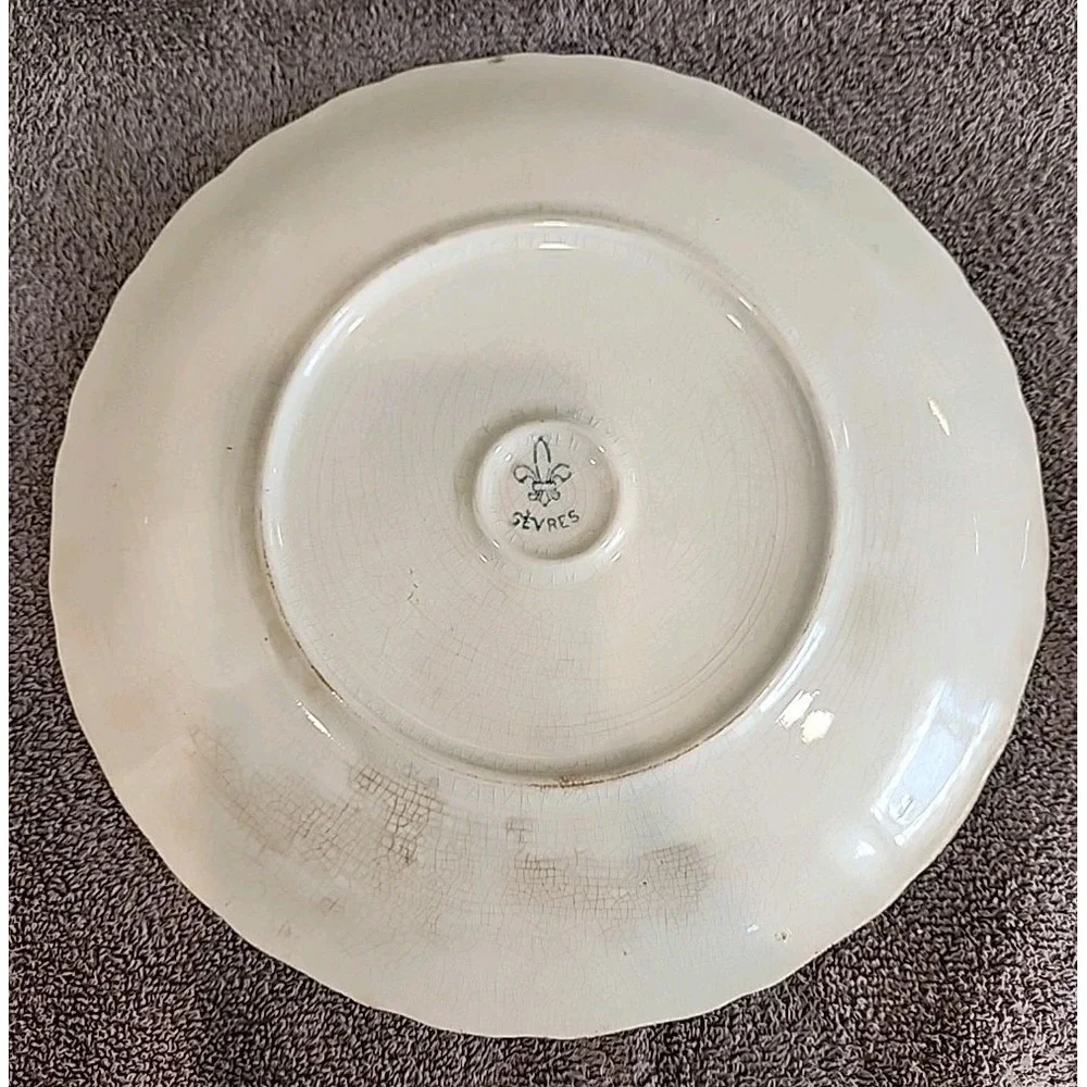 **RARE Antique‎ Sevres Porcelain Plate Circa 1850 Flowers with Gold Trim